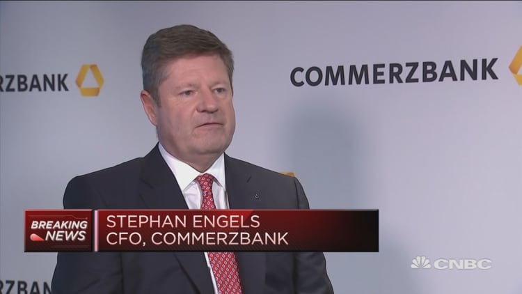 Commerzbank CFO: Low revenue due to current interest rate environment