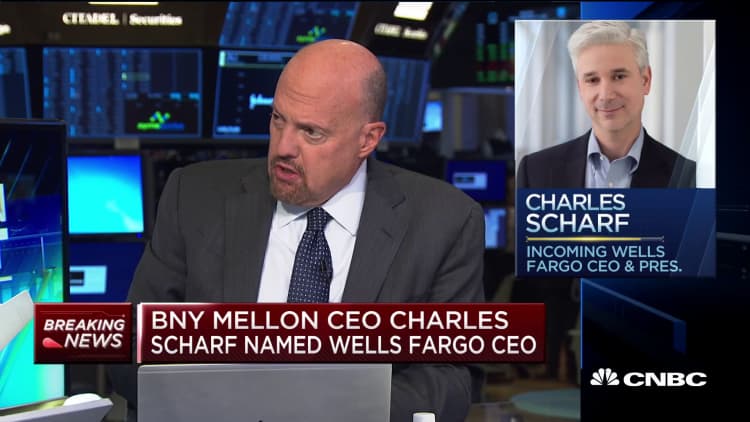 Jim Cramer: Wells Fargo recruiting Charles Scharf was a 'good move'