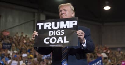Trump's promises to save US coal are failing, leaving coal country in crisis