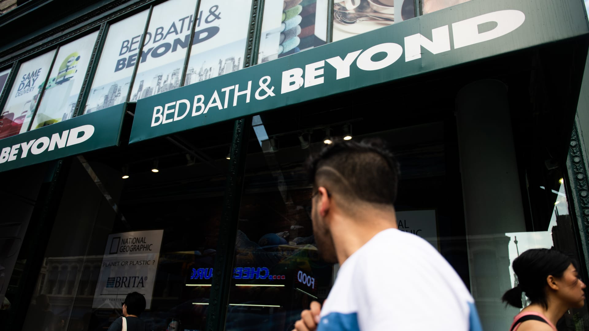 Bed Bath & Beyond surges again on Wednesday, continuing August meme rally