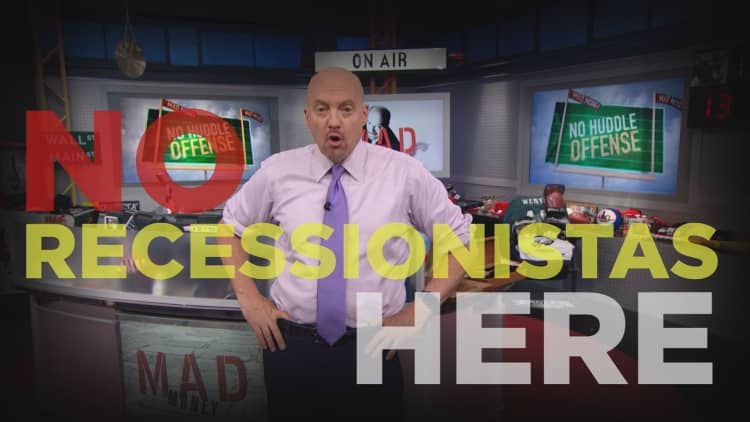 Cramer Remix: The Fed needs to cut rates now