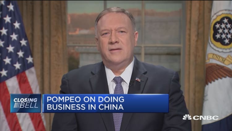 Pompeo: It's completely inappropriate for China to attack US businesses