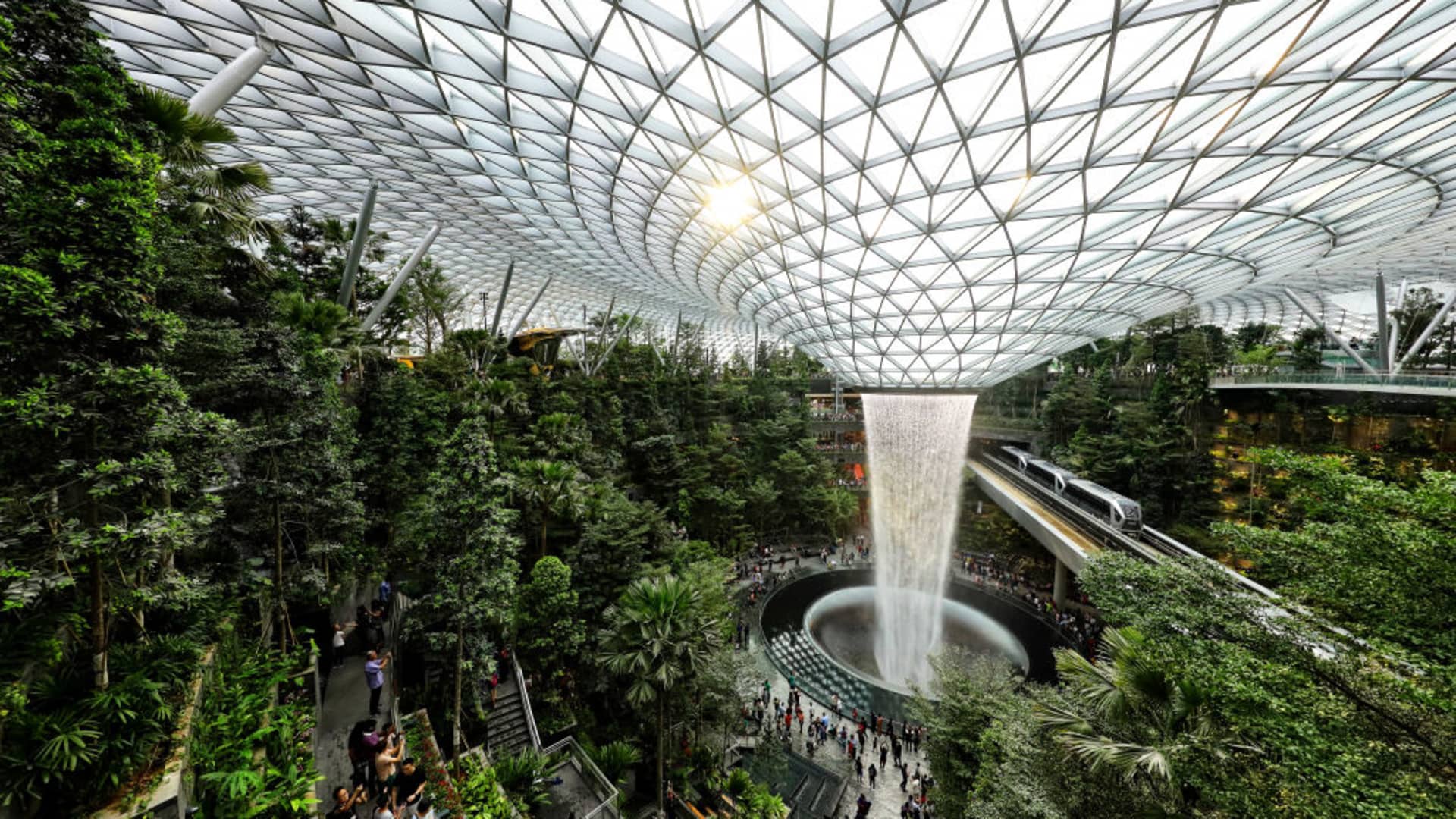 Skytrax names the best airports of 2024 — and Singapore's Changi is no longer No. 1