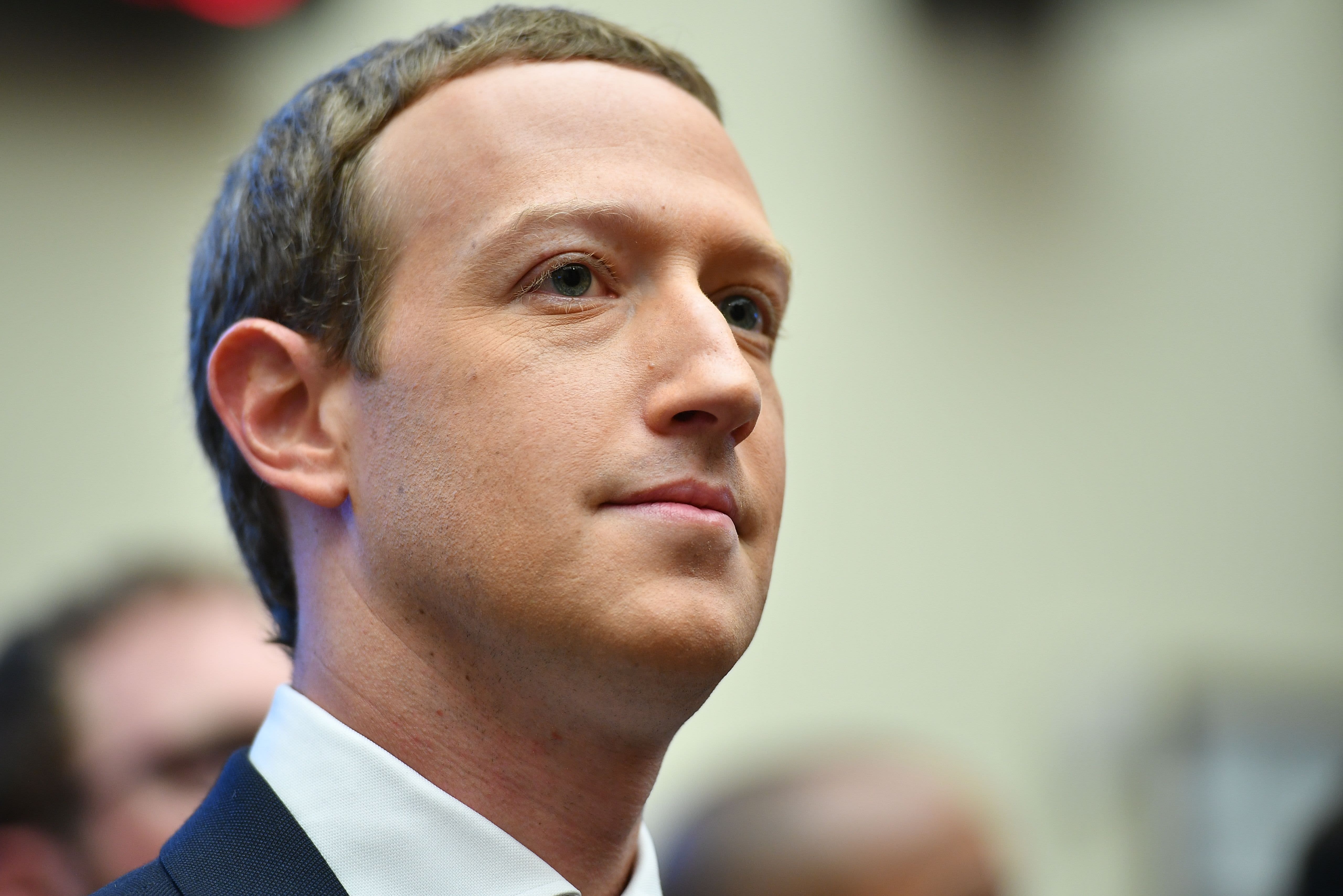 Facebook bo avstralskim uporabnikom prepovedal skupno rabo ali ogled sporočil