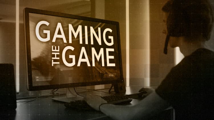 Playing Online Games: How to Stay Safe from Hackers and Dangerous Opponents