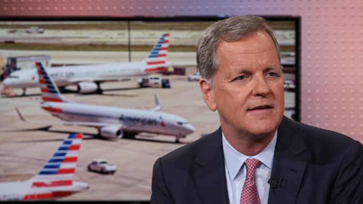 American Airlines CEO Doug Parker to retire, replaced by president Robert Isom