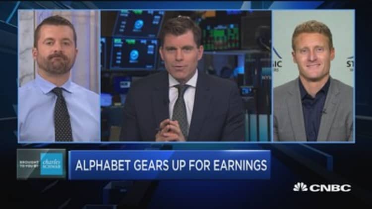 Why this trading pro doesn't see Alphabet losing any momtentum