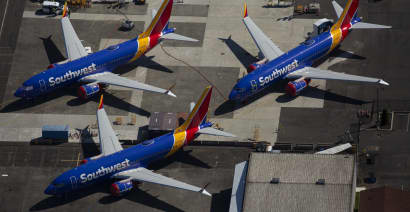 Southwest cuts capacity, rethinks 2024 financial forecast, citing Boeing problems