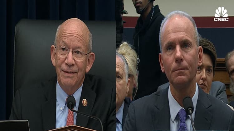 Rep. DeFazio to Boeing CEO: Why wasn't there regulatory redundancy from day one?