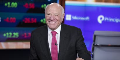 Trump Media is 'a scam' and people buying its stock are 'dopes,' Diller says