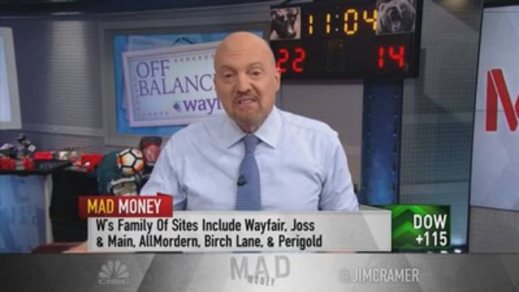 Stay away from Wayfair's 'toxic' stock, Jim Cramer says