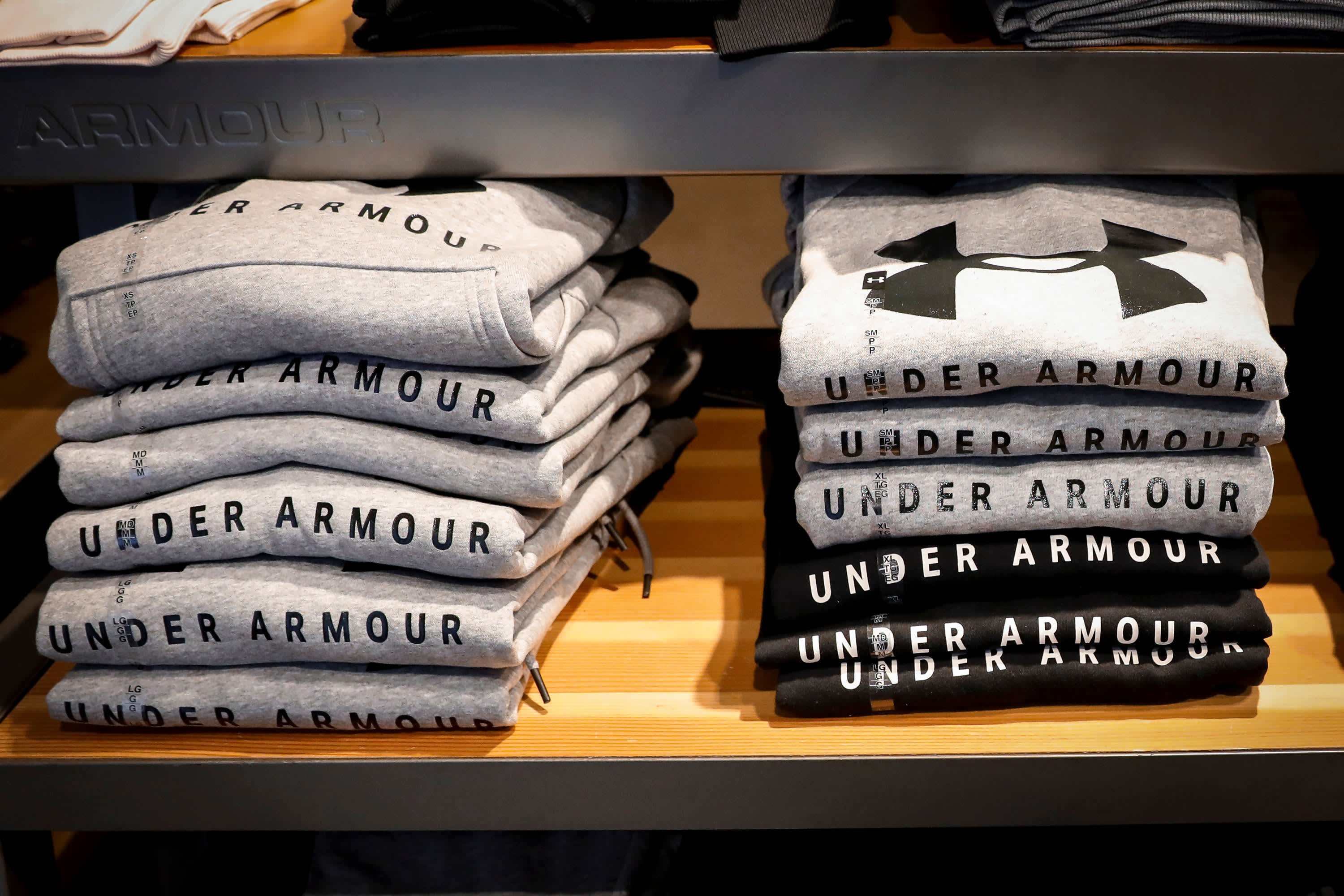 nike owns under armour