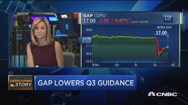 Gap CEO stepping down, stock hit as a result