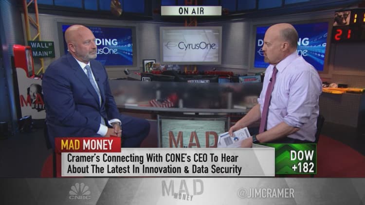CyrusOne CEO Gary Wojtaszek explains to Jim Cramer why data centers will continue to see growth