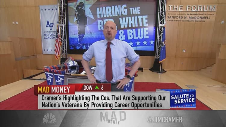 Jim Cramer: Companies that hire large numbers of veterans tend to have stocks that do well