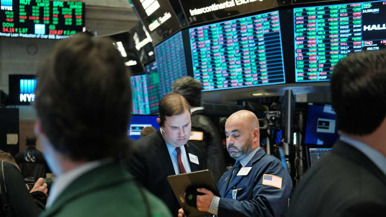 Wall Street points toward a higher open