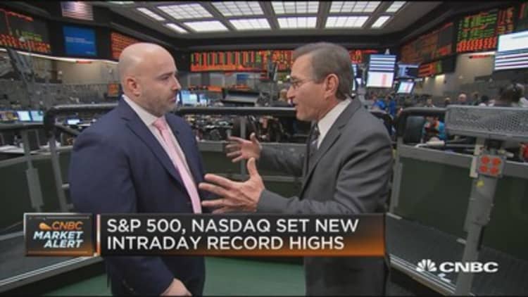 Santelli Exchange: When paper disappears