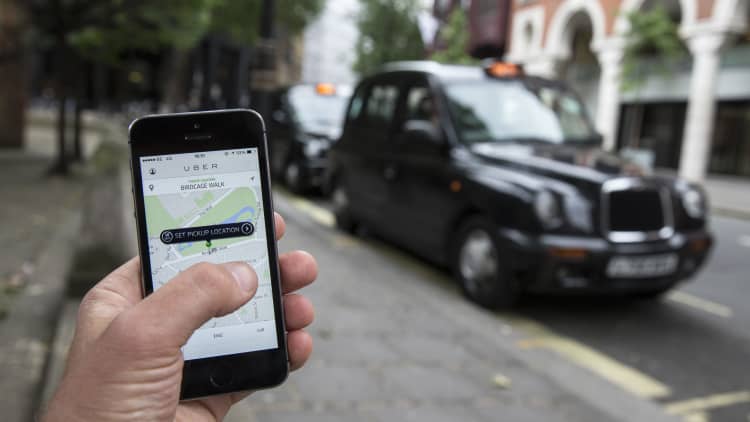 Uber grants U.K. drivers worker status