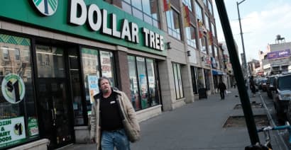 Piper Sandler, Loop upgrade Dollar Tree after retailer announces new chairman