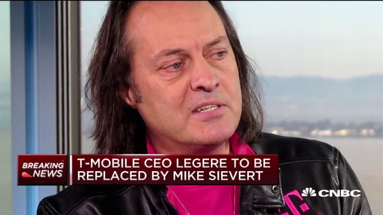 John Legere to be replaced by Mike Sievert