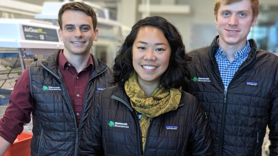 Janice Chen (C) and her Mammoth Biosciences co-founders Trevor Martin (L) and Lucas Harrington (R). CRISPR gene editing pioneer and Nobel Prize winner Jennifer Doudna is also a co-founder.