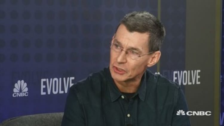 Evolving an American Icon: Levi Strauss CEO Chip Bergh at the CNBC Evolve Summit