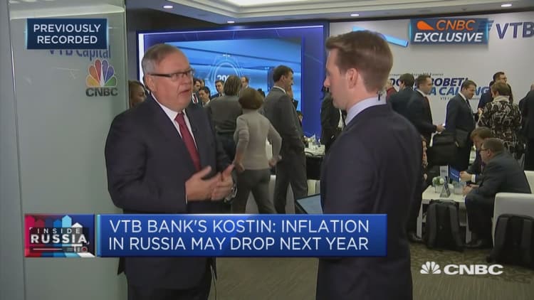 Biggest risk for Russia in 2020 is lower oil price, VTB Bank CEO says