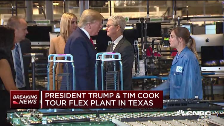 Trump at Apple plant in Texas with Tim Cook