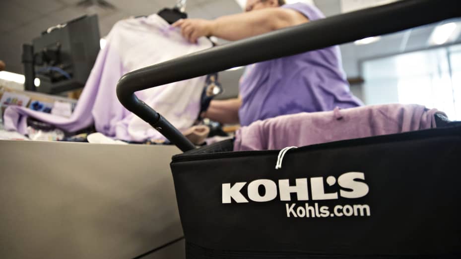 Here's how Kohl's is trying to fix its women's business