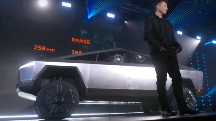 Tesla's unveiling of its new Cybertruck didn't go as planned