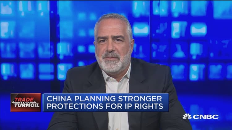 Kenny Polcari talks US-China trade, Alibiba's Hong Kong listing, Tesla's cyber truck roll out and more