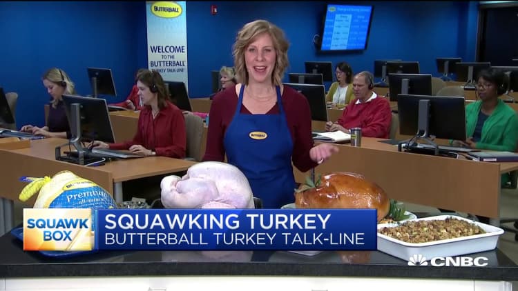 There's a hotline you can call if you need help cooking Thanksgiving dinner