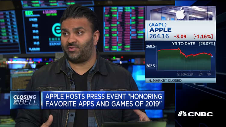Nilay Patel: App store an incredible moat for Apple