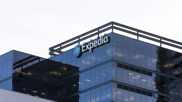 Expedia CEO Okerstrom and CFO Pickerill will resign amid strategy disagreement