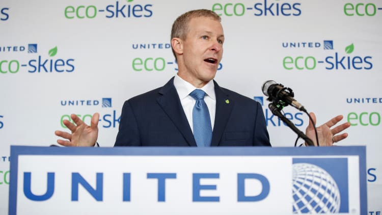 United CEO: We're hopeful we can get back to cashflow positive in 2021