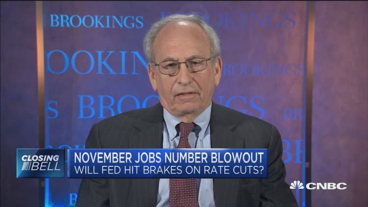 November jobs report proves Fed right to cut rates, former top official says