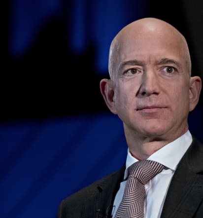 Jeff Bezos says Amazon is donating $690,000 to Australian bush fire efforts
