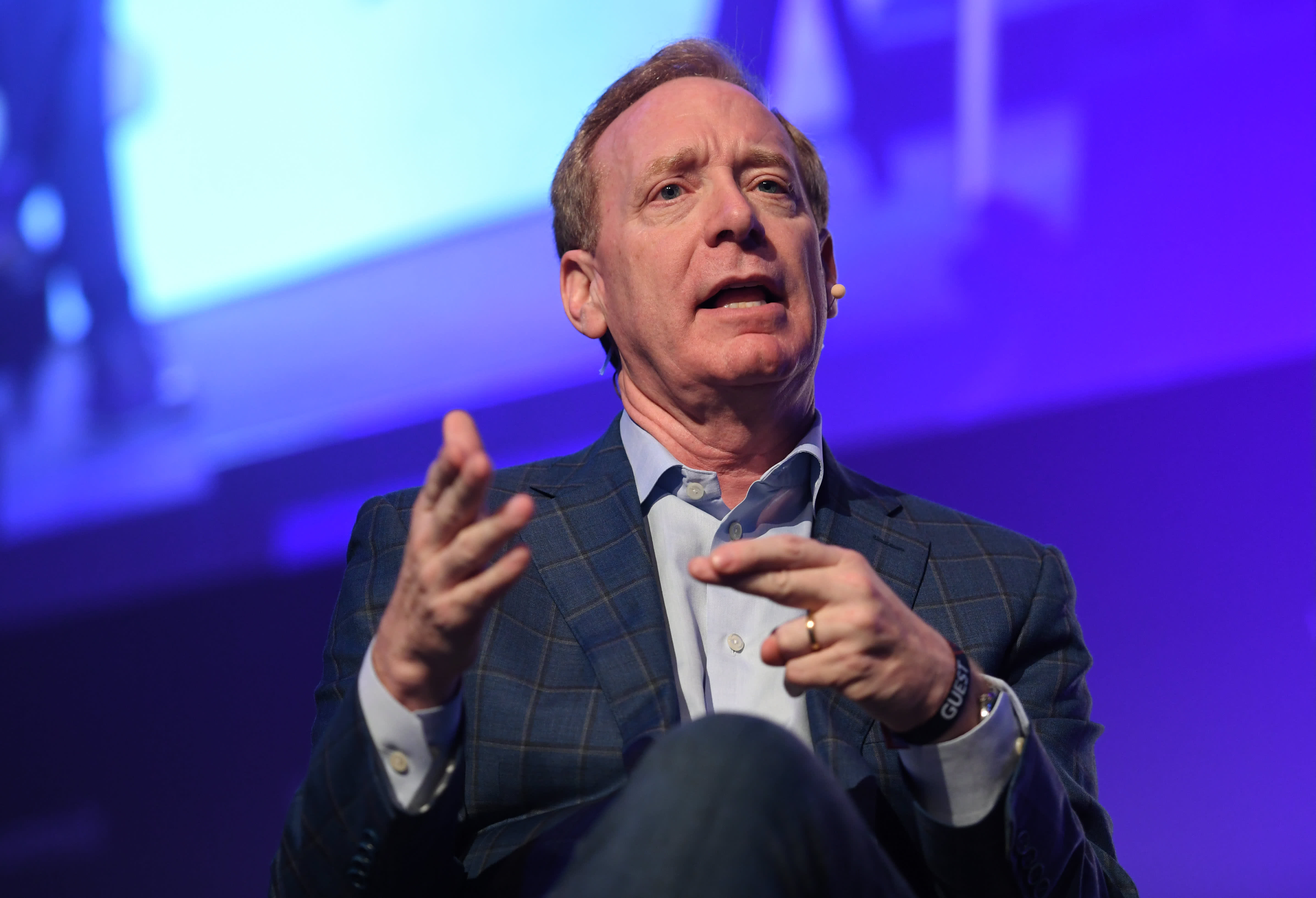 Microsoft makes top lawyer Brad Smith its vice chair
