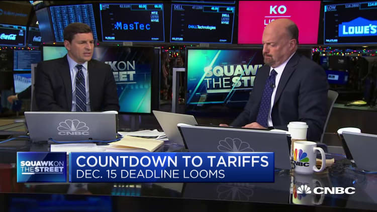 Jim Cramer: Investors continue to believe in a US-China trade deal because it's 'rational'