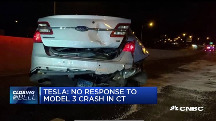 Tesla under scrutiny after Conn. autopilot crash