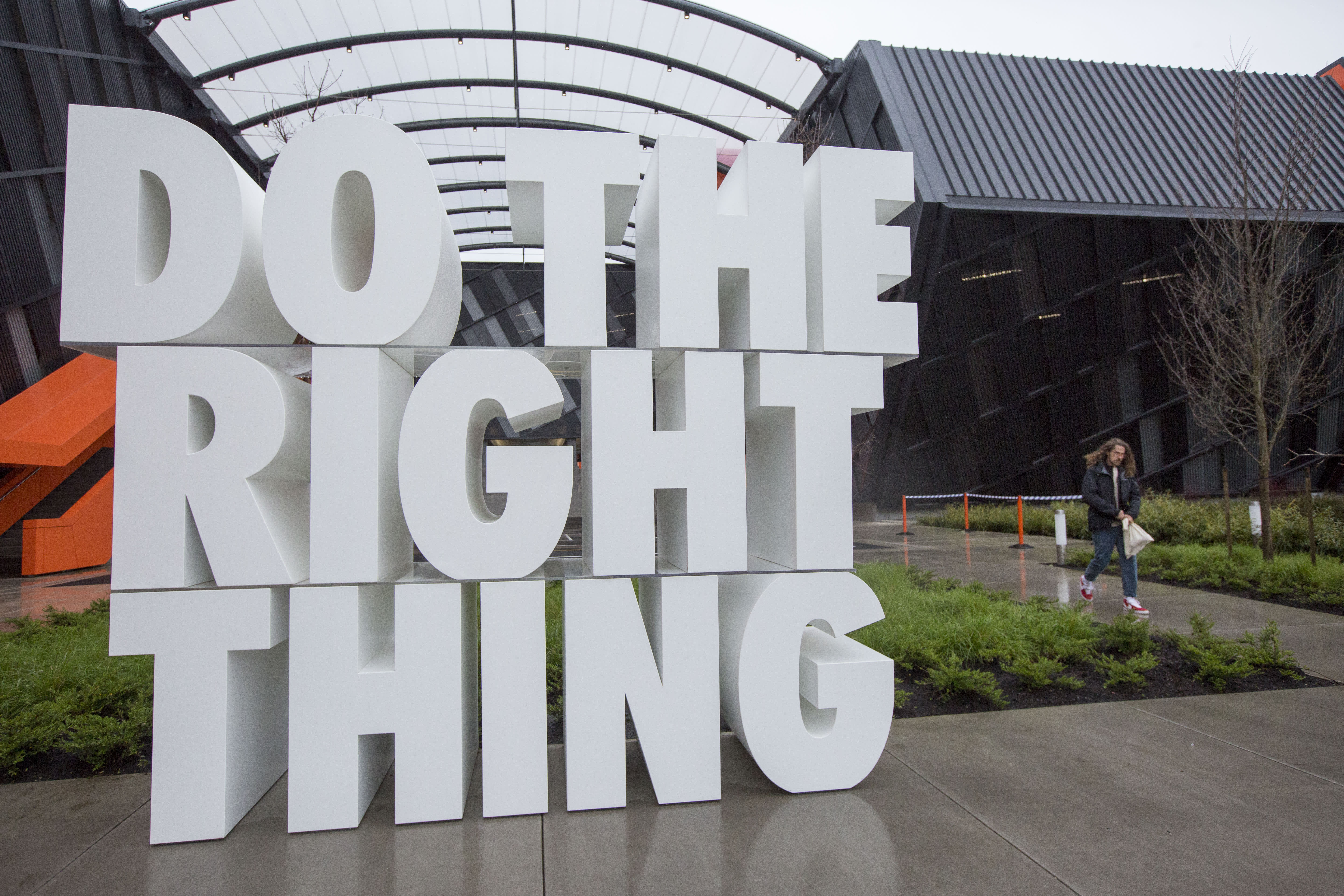 Nike gives head office workers a