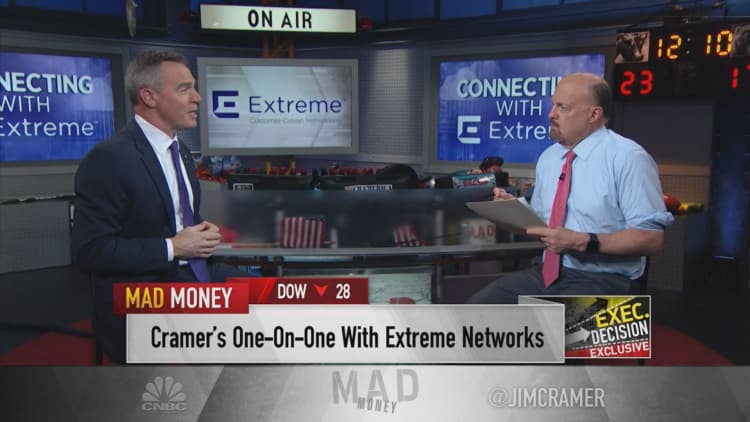 Extreme Networks CEO on supplying NFL stadiums with wireless capabilities