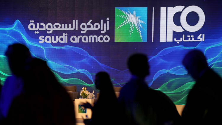 Saudi Aramco debuts historic IPO with valuation of $1.88 trillion