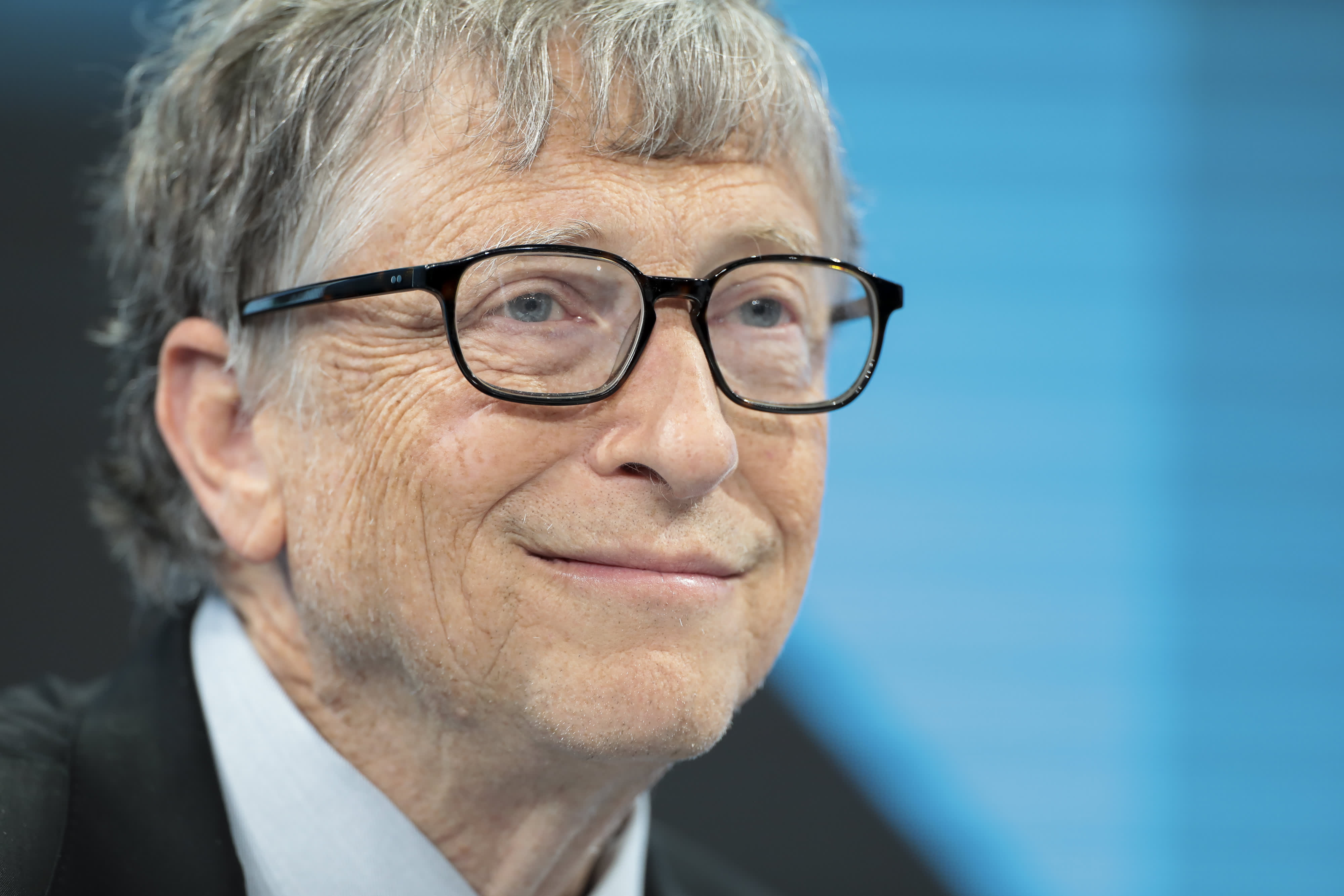 Bill Gates leaves Microsoft board