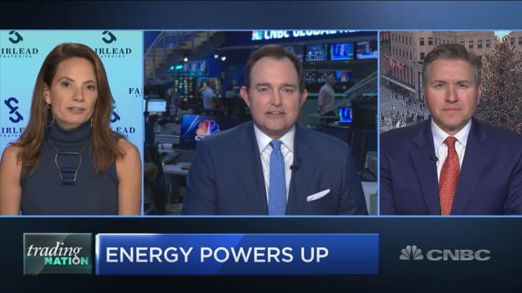 Energy stocks showing signs of life after dismal year
