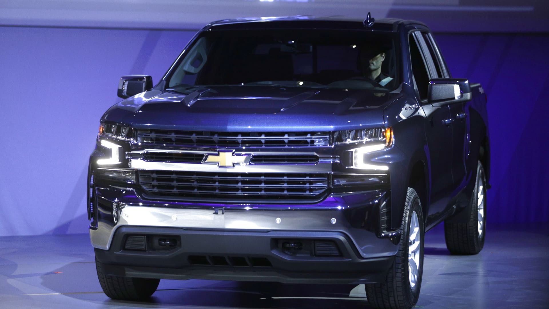 The new 2019 Chevrolet Silverado 1500 makes its official debut at the 2018 North American International Auto Show January 13, 2018 in Detroit, Michigan.