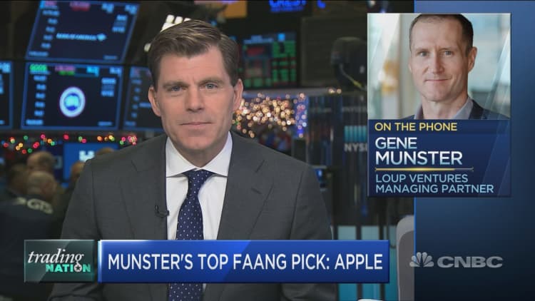 Apple could soar another $100 in 2020, analyst Gene Munster predicts