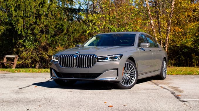 Review Bmw S 2020 750i Is A Triumph Of Engineering