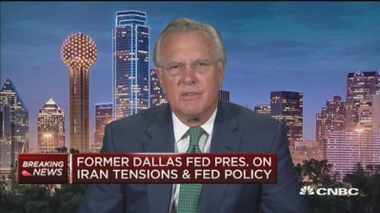 Fisher: The Fed needs to be the responsible adult in the room