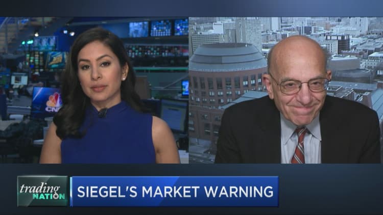 Jeremy Siegel: Momentum could drive the Dow to 30,000 within the next 10 trading days